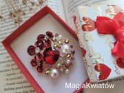 Broszka i wisiorek  2w1 czerwień i biel 