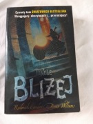 Tunele Bliżej, Roderick Gordon i Brian Williams