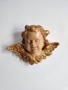 Anioł barokowy z konglomeratu 