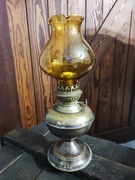Stara  lampa naftowa bursztynowa Francja