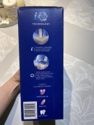 Oral-B szczoteczka elektryczna 