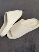 Klapki piankowe na basen plażowe 