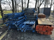 Regał przemysłowy trawersy boki