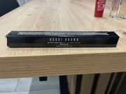 wodoodporna kredka do oczu Bobbi Black 24 Hour Kajal Liner. 