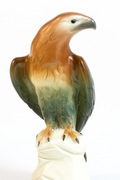 wysoki orzeł jastrzab ptak figurka porcelanowa