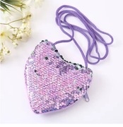 Portmonetka dla malucha, śliczna torebka w kształcie serca