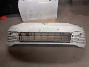 Vw golf VIII zderzak przedni biały chromy