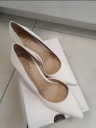 Call it spring piękne białe szpilki 39