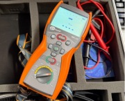 Sonel MIC-10 Miernik rezystancji izolacji.