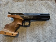 FAS 6004 by Chiappa, wiatrówka pneumatyczną