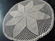 SUPER CENA! OKRĄGŁA JASNY BEŻ SERWETA  SZYDEŁKOWA RĘCZNA ROBÓTKA  