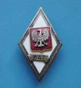 Absolwentka Wojskowej Akademii Technicznej rombik