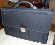 Czarna torba/neseser z Cordury