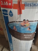 Basen ogrodowy z drabina 