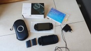 Sony PSP-3006 stan kolekcjonerski + pudełko + 2 baterie + 64 GB