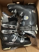 Buty narciarskie Fischer. Rozmiar 40