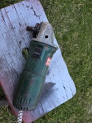 Szlifierka kątowa Bosch 