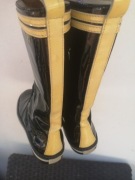 Buty Furla lakierowana skóra 38