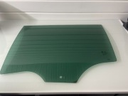 Tylna szyba lewa Insignia kombi A 2013 rok