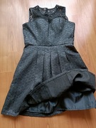 Sukienka czarna mini elegancka z koronką plisowana Blanco rozmiar XS