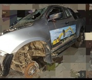 Isuzu d-max 2020<. Drzwi tylne prawe,przód lewy,Silnik,Most,Półoś, Rama