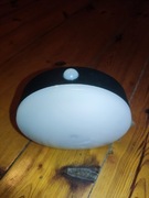 Lampa solarna zewnętrzna z czujką ruchu