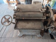 Strugarka grubościówka 600