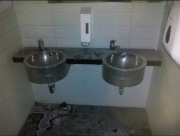 Blat granitowy 140 x 27 cm do umywalki ze stali 