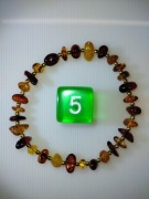 Bransoletki z bursztynu