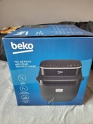 Frytkownica beztłuszczowa (air fryer) Beko FRL 5474 B.
