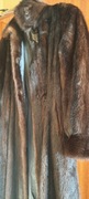 Długie futro, taliowane, stan idealny