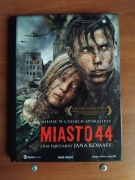 Miasto 44 - książka i film