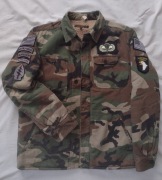 101stAIRBORNE US ARMY kurtka militarna wojskowa *MADE IN USA* M/L
