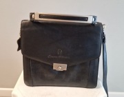 Torba skórzana aktówka czarna skóra naturalna srebrne dodatki 24 x 26 cm