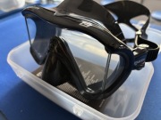 Maska nurkowa panoramiczna firmy Mares I3 silikon czarny