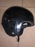 Kask do sportów wodnych