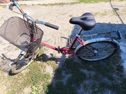 Rower miejski City Sport – czerwony, z koszykiem i bagażnikiem