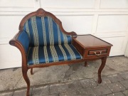 Antyk telefoniera szezlong 