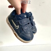 Buty sportowe Nike rozmiar 20 długość wkładki 11cm