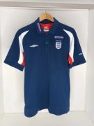 Granatowa koszulka sportowa Anglia męska Umbro Rozmiar M 
