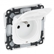 Gniazdo z/u z klapką IP44 z przesłoną VALENA Allure - bia