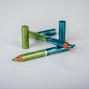 Mon Ami podwojna kredka do powiek nr 14, zieleń/morski perła