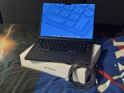 Apple MacBook Air M2 - Midnight, 8/256 - BAT. 100% (JAK NOWY)