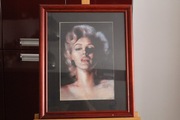Marilyn Monroe pastel za szkłem, sygnowany.