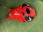 Obudowa zbiornika na motocykl 