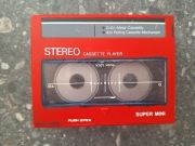 przenośny odtwarzacz kasetowy na baterie