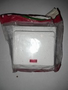 Łącznik jednobiegunowy podświetlany WPT-1FS01 Biały SCHNEIDER- ELDA Forum