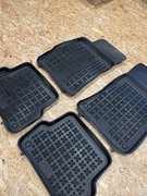 Gumowe dywaniki Audi A4 A5
