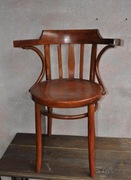 Stare drewniane krzesło Thonet