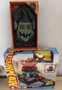 Hot wheels rajdowa lodziarnia HTN77 autko i gratis czaszka Halloween